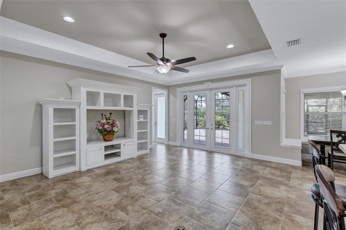 1436 HICKORY VIEW CIRCLE — photo 19 of 55
