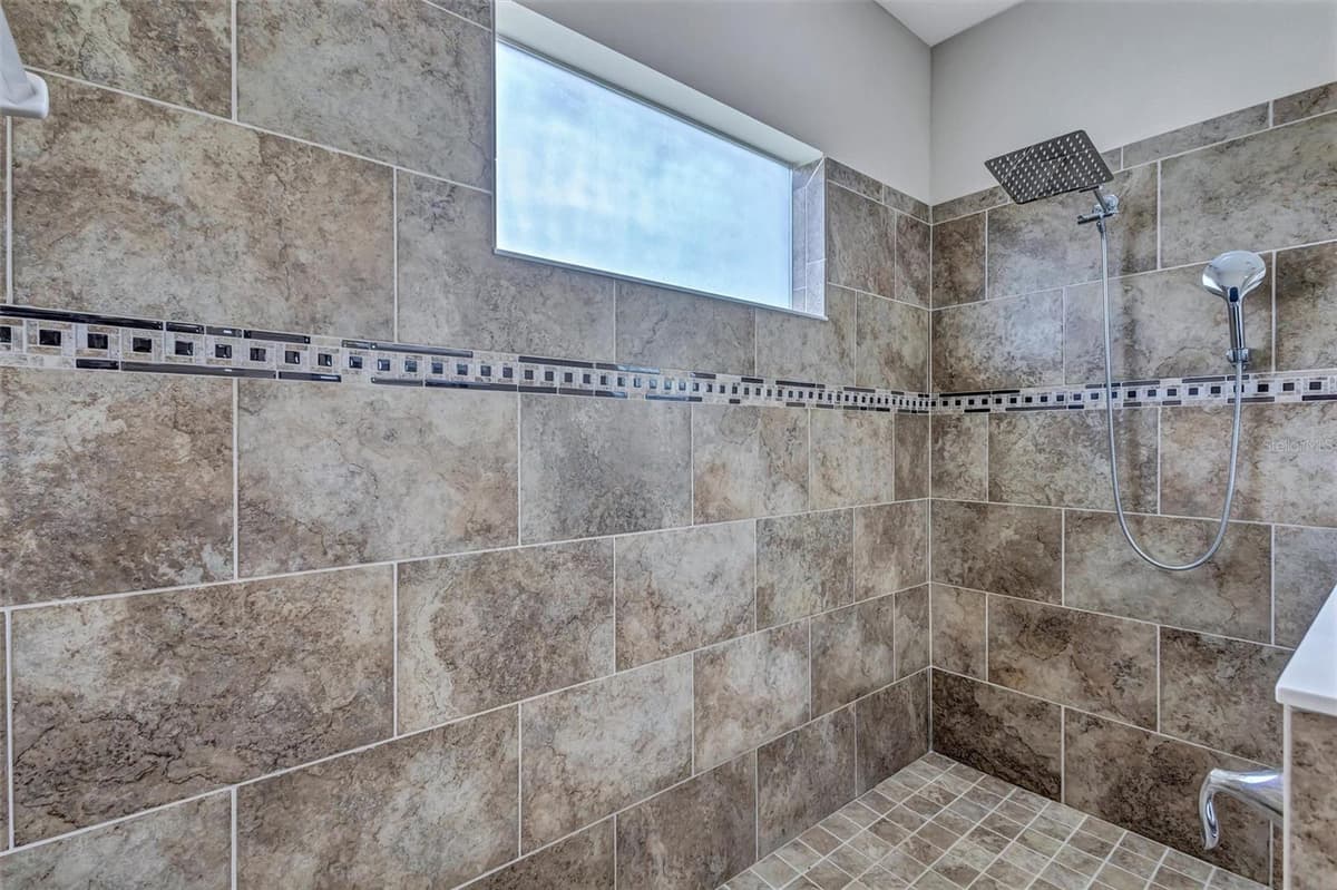 1436 HICKORY VIEW CIRCLE — photo 28 of 55