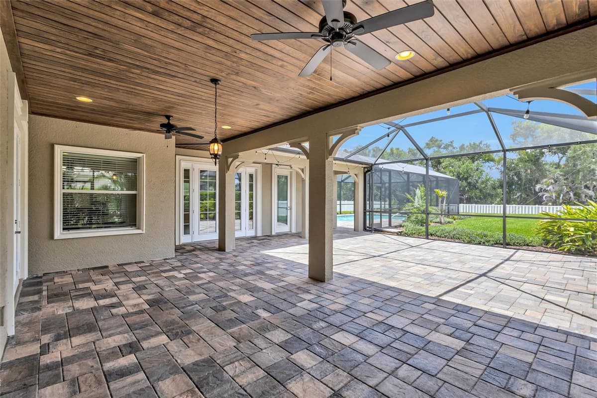 1436 HICKORY VIEW CIRCLE — photo 3 of 55