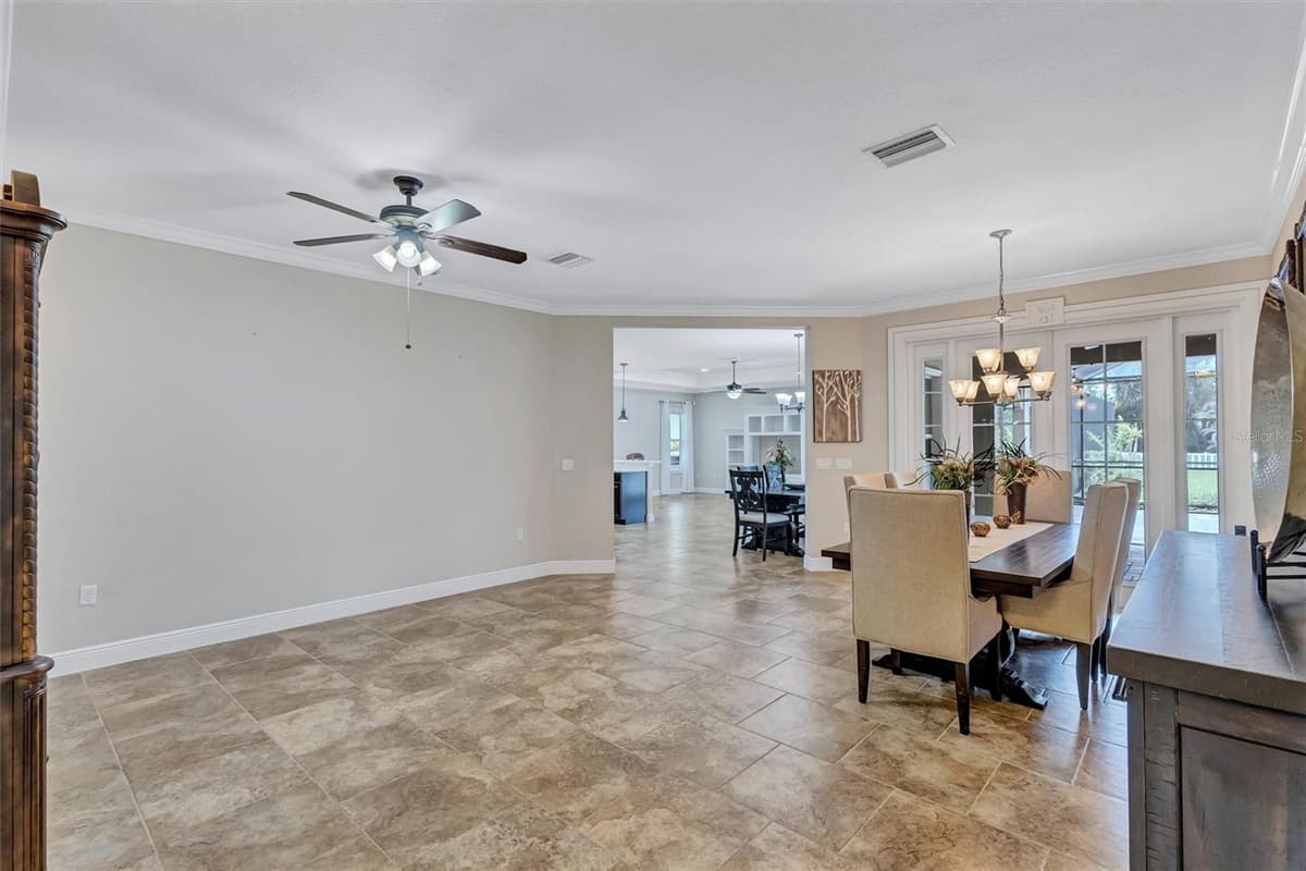 1436 HICKORY VIEW CIRCLE — photo 8 of 55