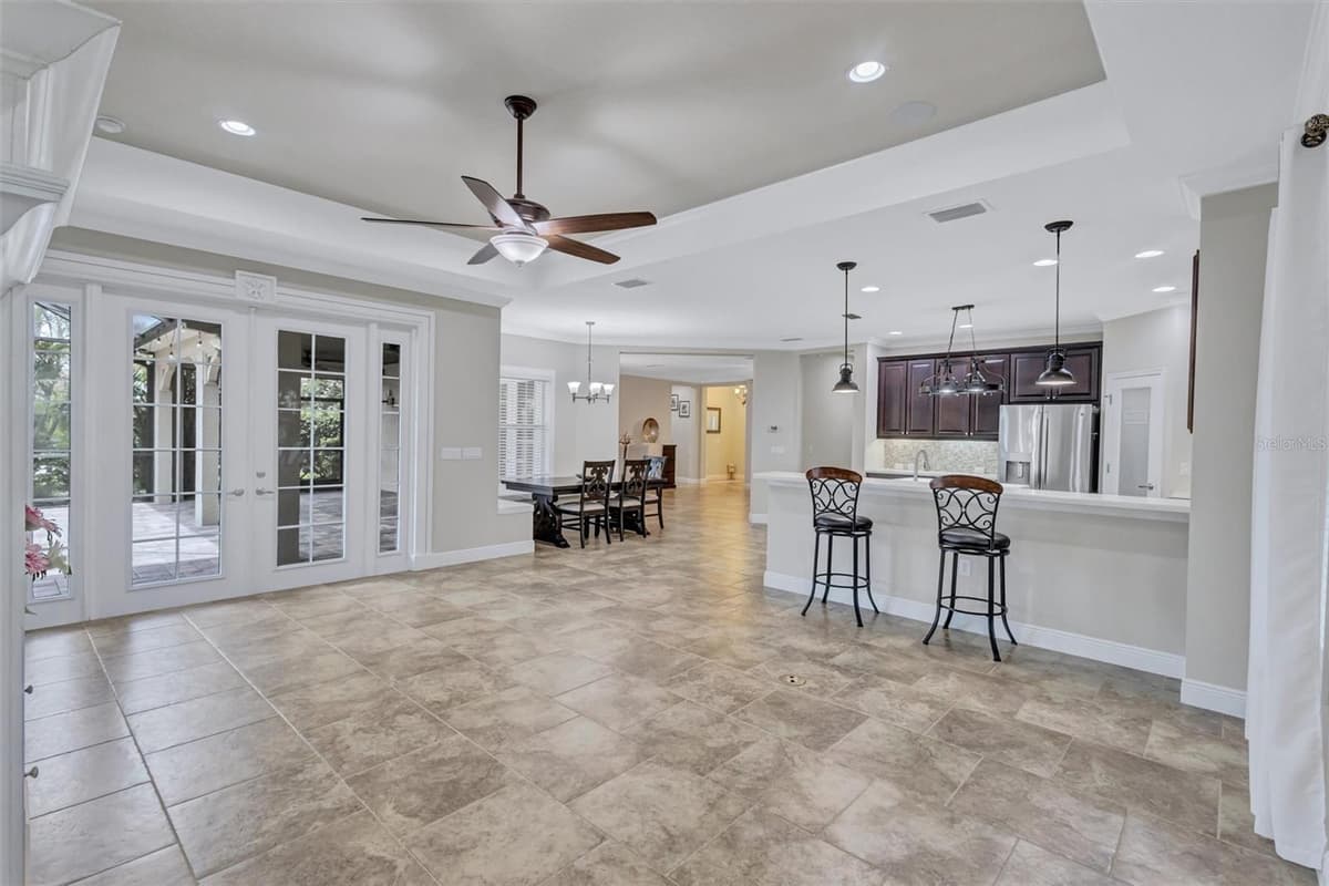 1436 HICKORY VIEW CIRCLE — photo 17 of 55