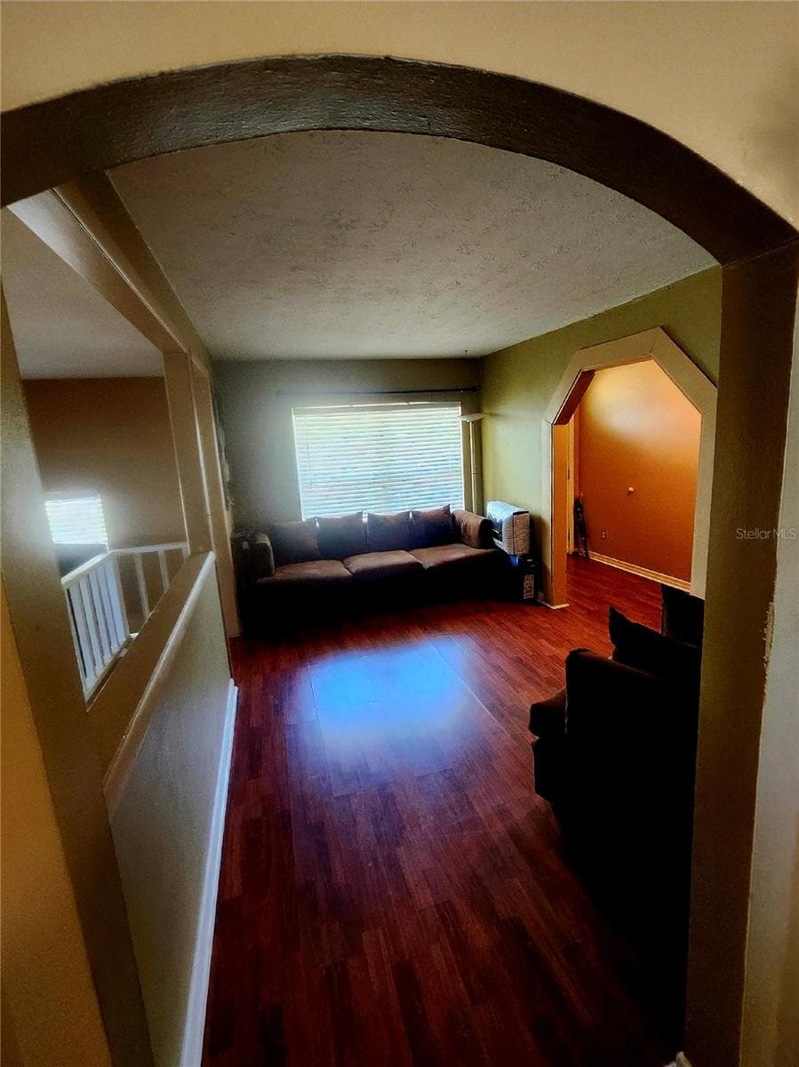 10538 DOVE LANE — photo 5 of 23