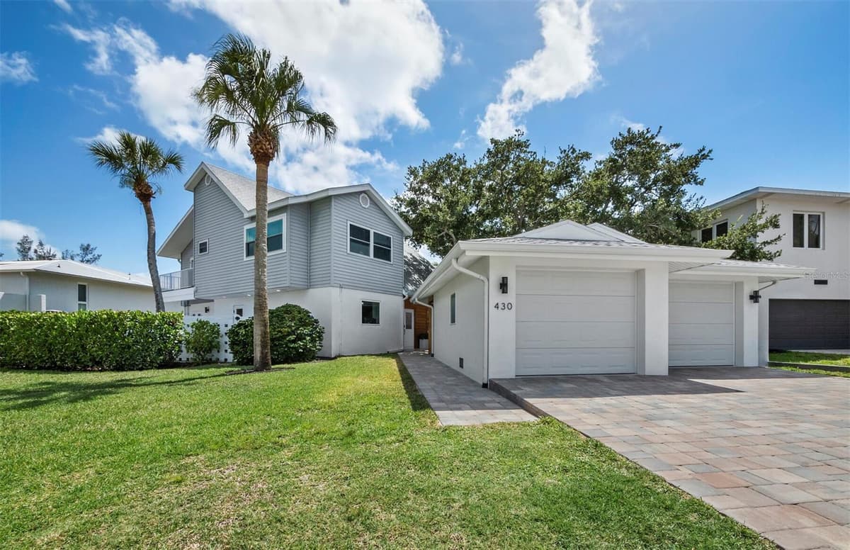 430 ISLAND CIRCLE — photo 1 of 61