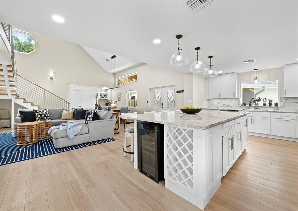 430 ISLAND CIRCLE — photo 13 of 61
