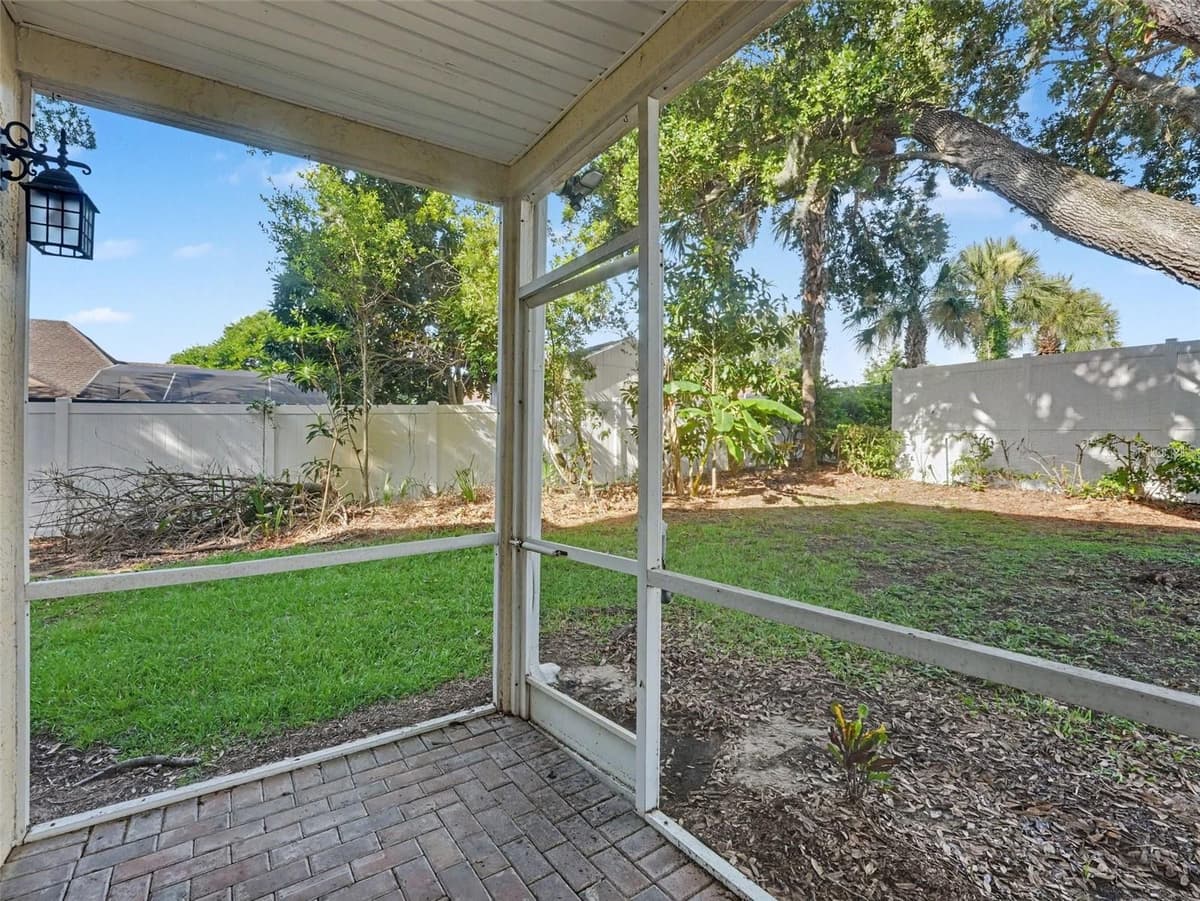 3200 SABAL PALMS COURT — photo 21 of 33
