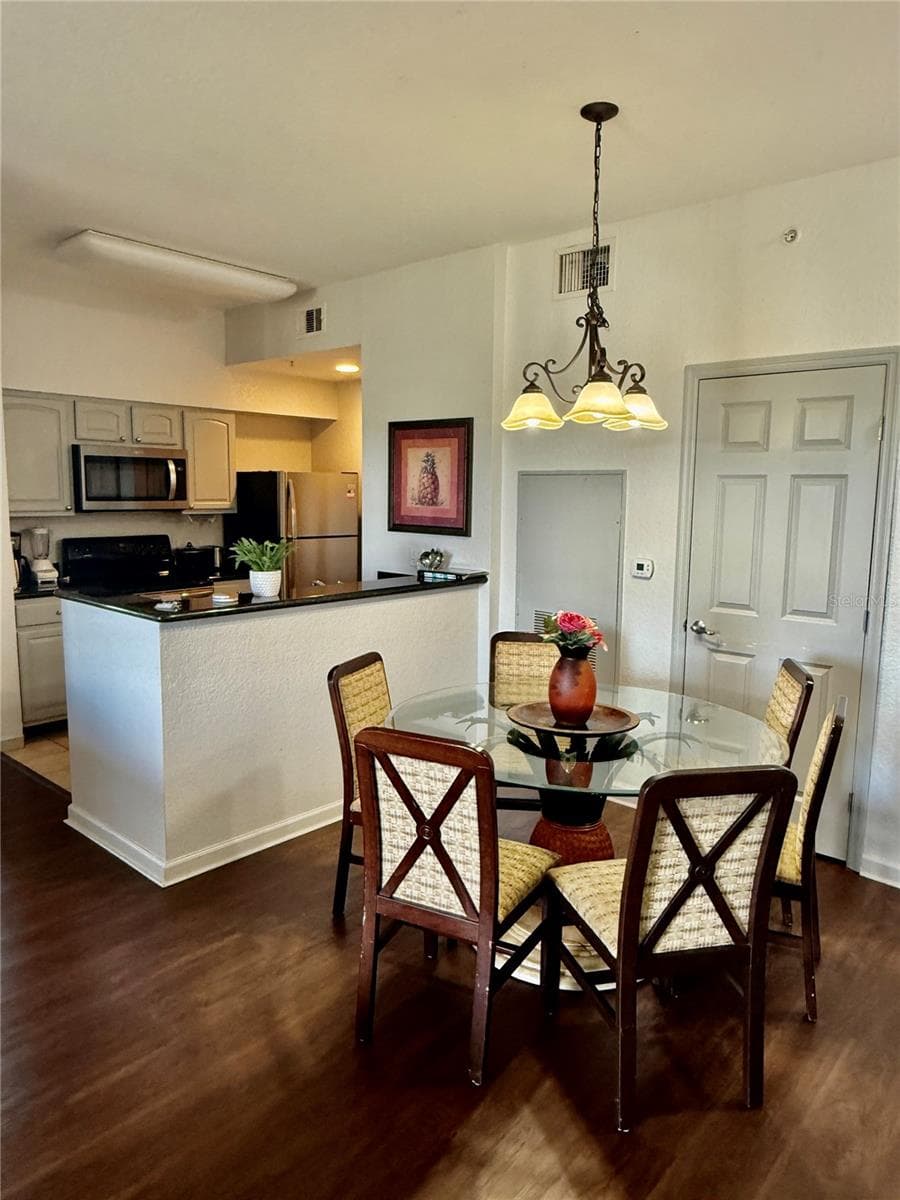 8112 POINCIANA BOULEVARD — photo 15 of 23