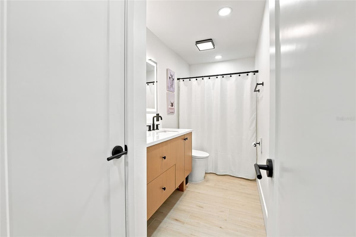 6241 TANGLEWOOD DRIVE — photo 33 of 72
