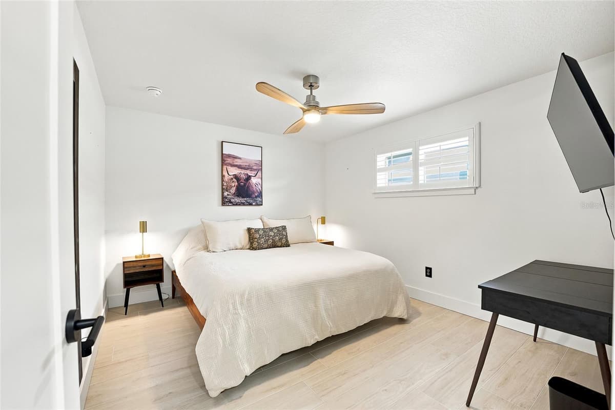 6241 TANGLEWOOD DRIVE — photo 34 of 72