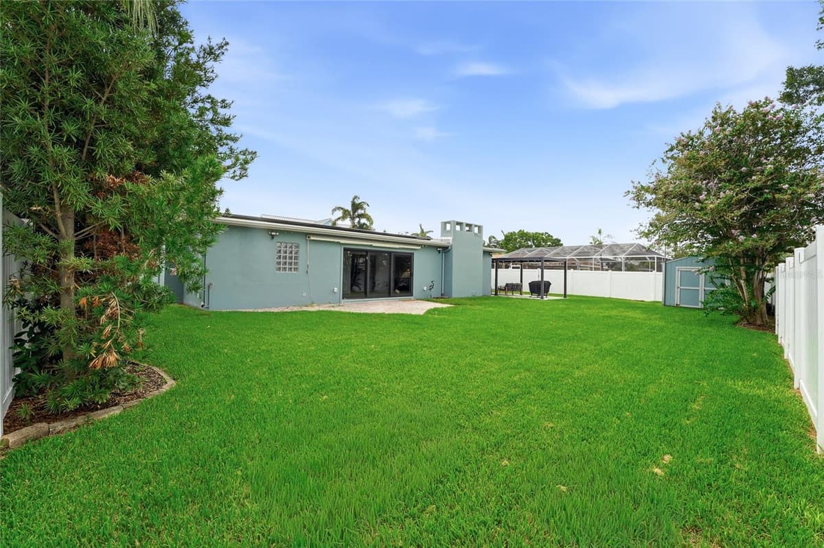 6241 TANGLEWOOD DRIVE — photo 49 of 72