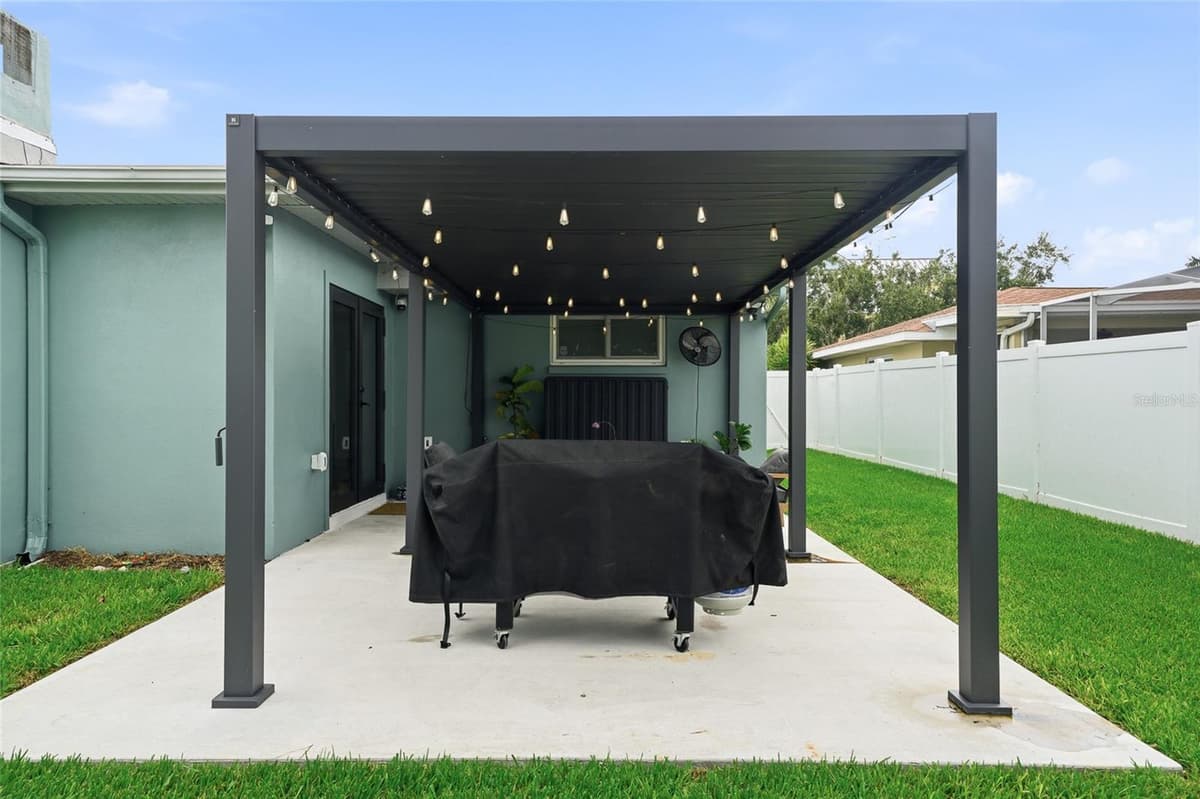 6241 TANGLEWOOD DRIVE — photo 47 of 72