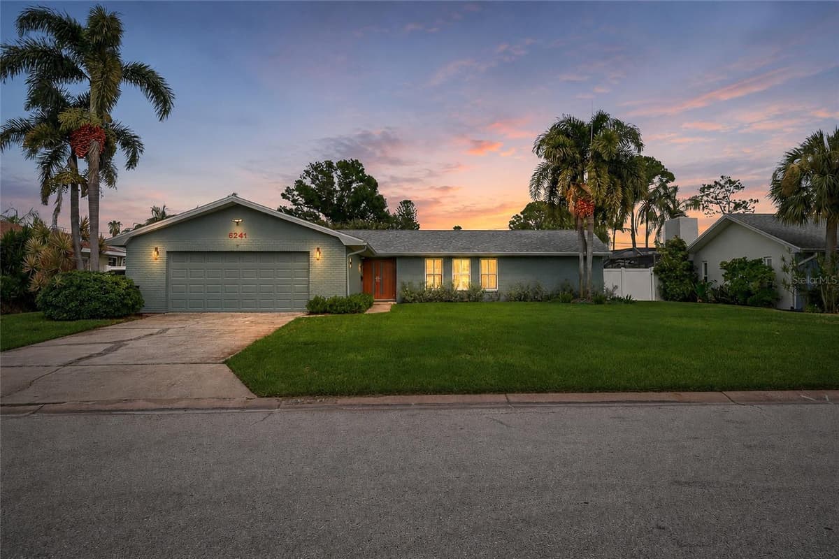 6241 TANGLEWOOD DRIVE — photo 1 of 72