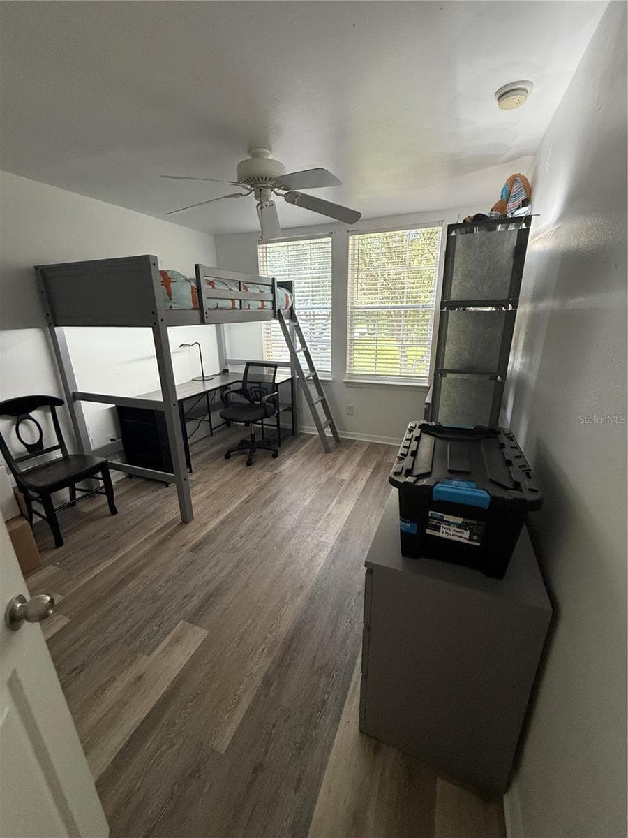 705 CENTERVALE DRIVE — photo 12 of 15