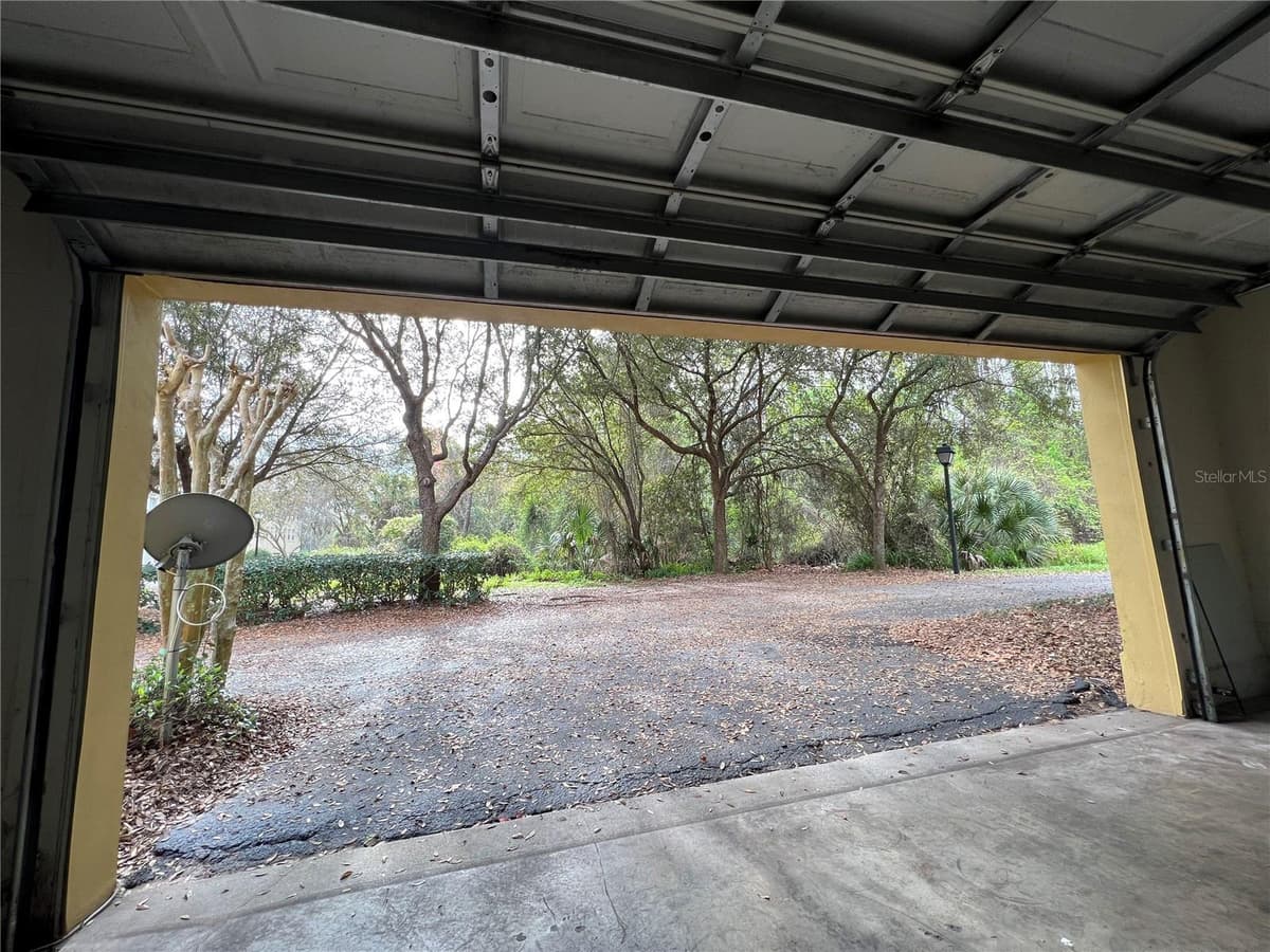 705 CENTERVALE DRIVE — photo 15 of 15