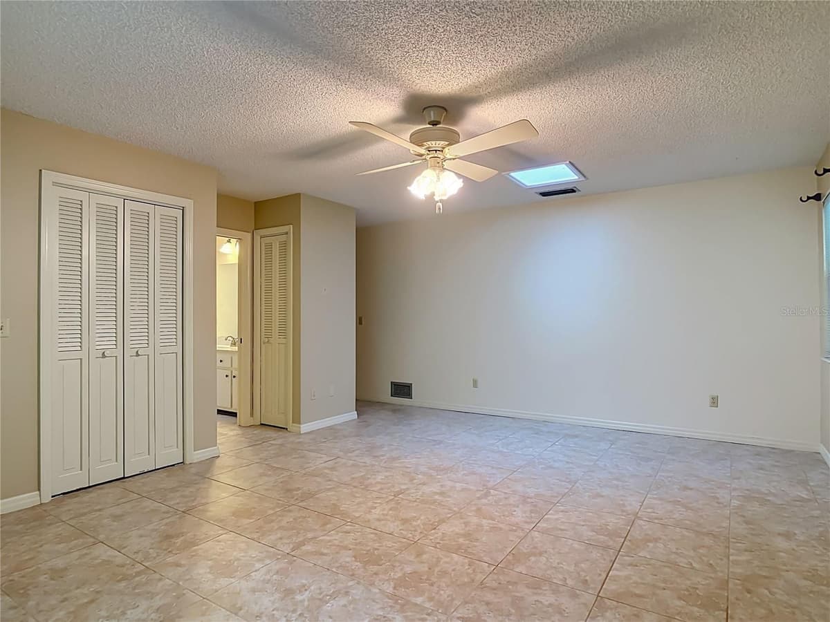 474 OAKWOOD AVENUE — photo 40 of 65