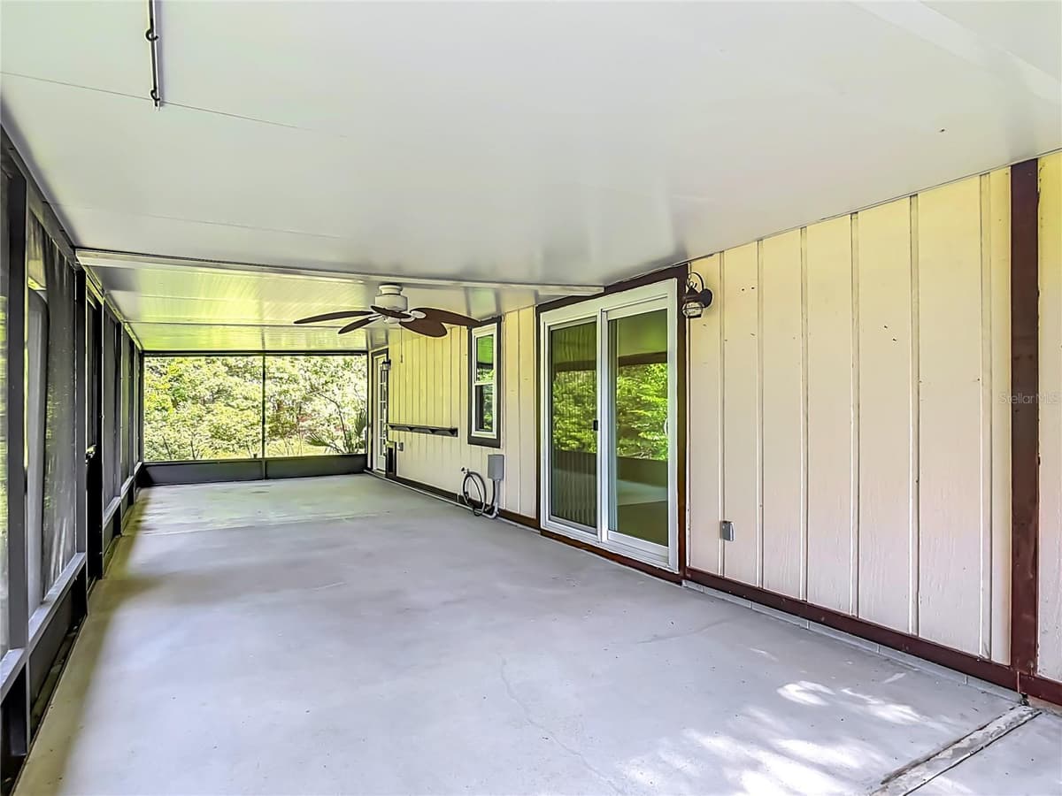 474 OAKWOOD AVENUE — photo 48 of 65