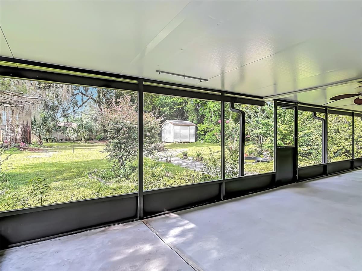 474 OAKWOOD AVENUE — photo 46 of 65