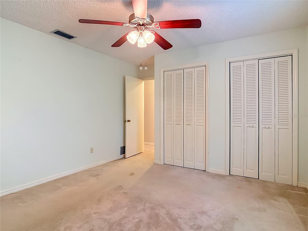 474 OAKWOOD AVENUE — photo 32 of 65