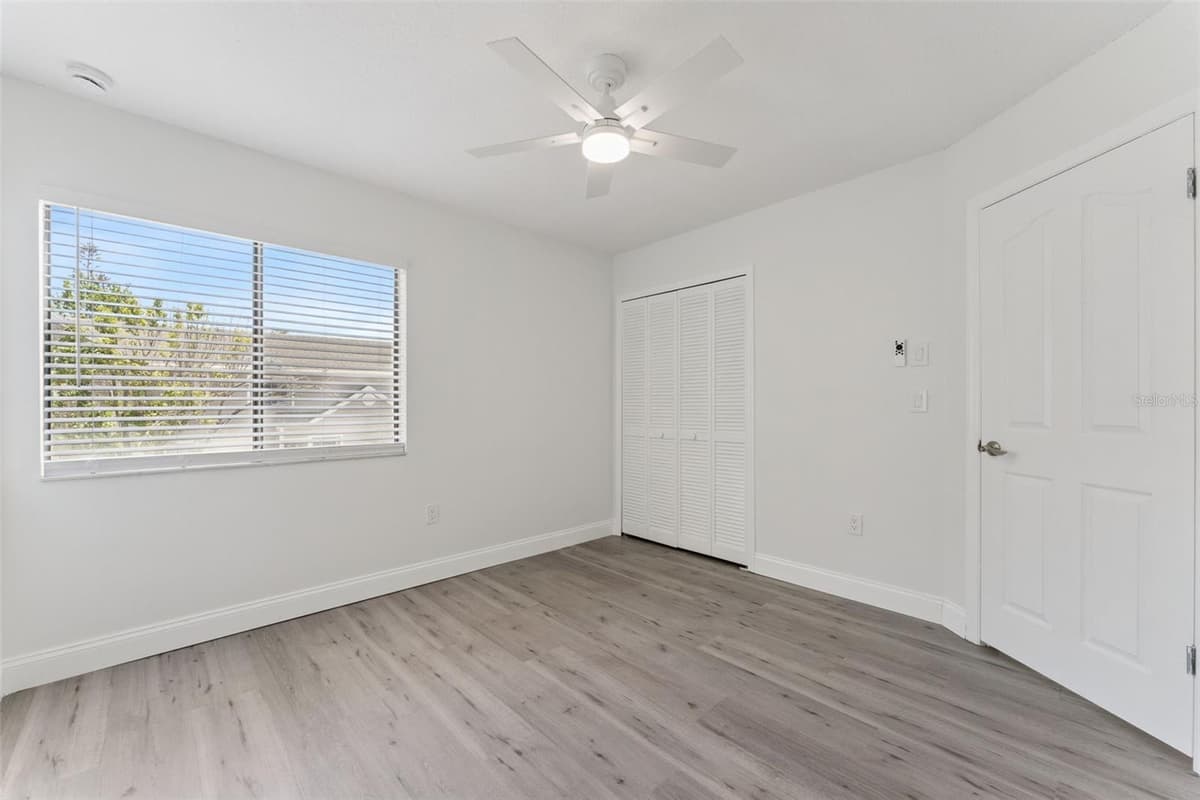 549 SUN RIDGE PLACE — photo 14 of 35