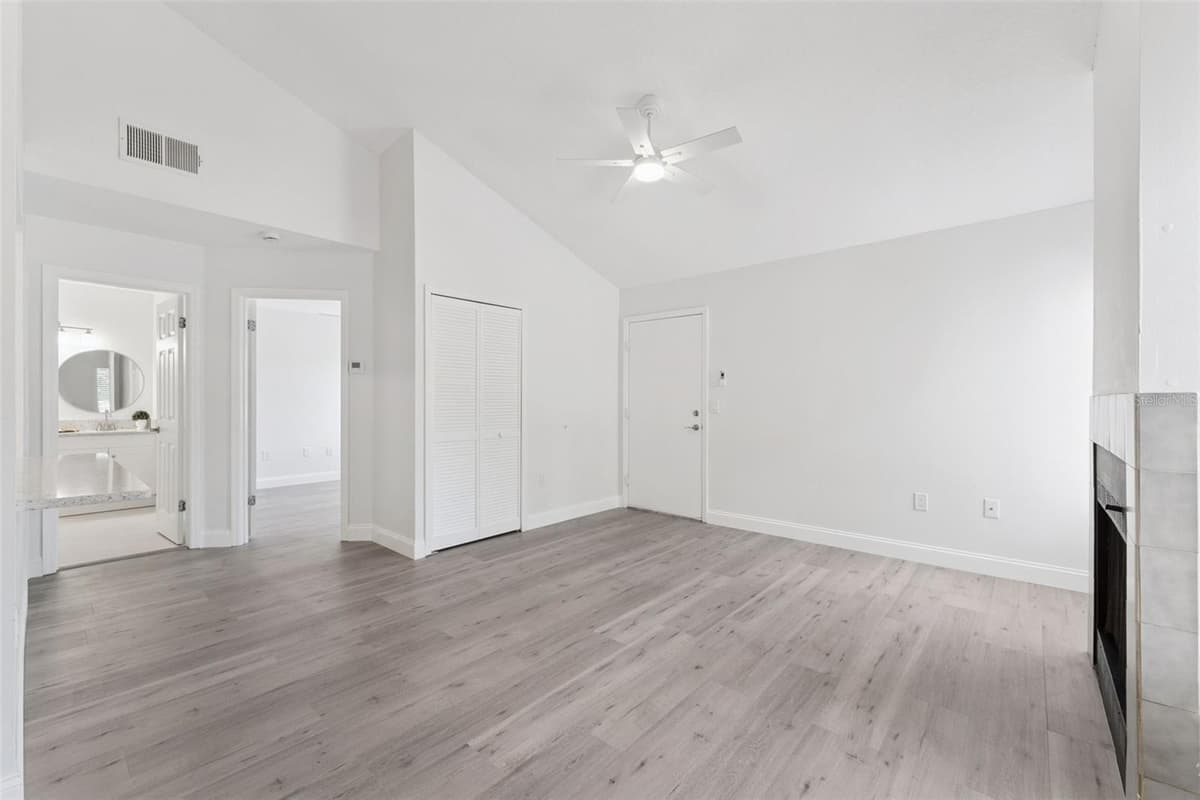 549 SUN RIDGE PLACE — photo 13 of 35