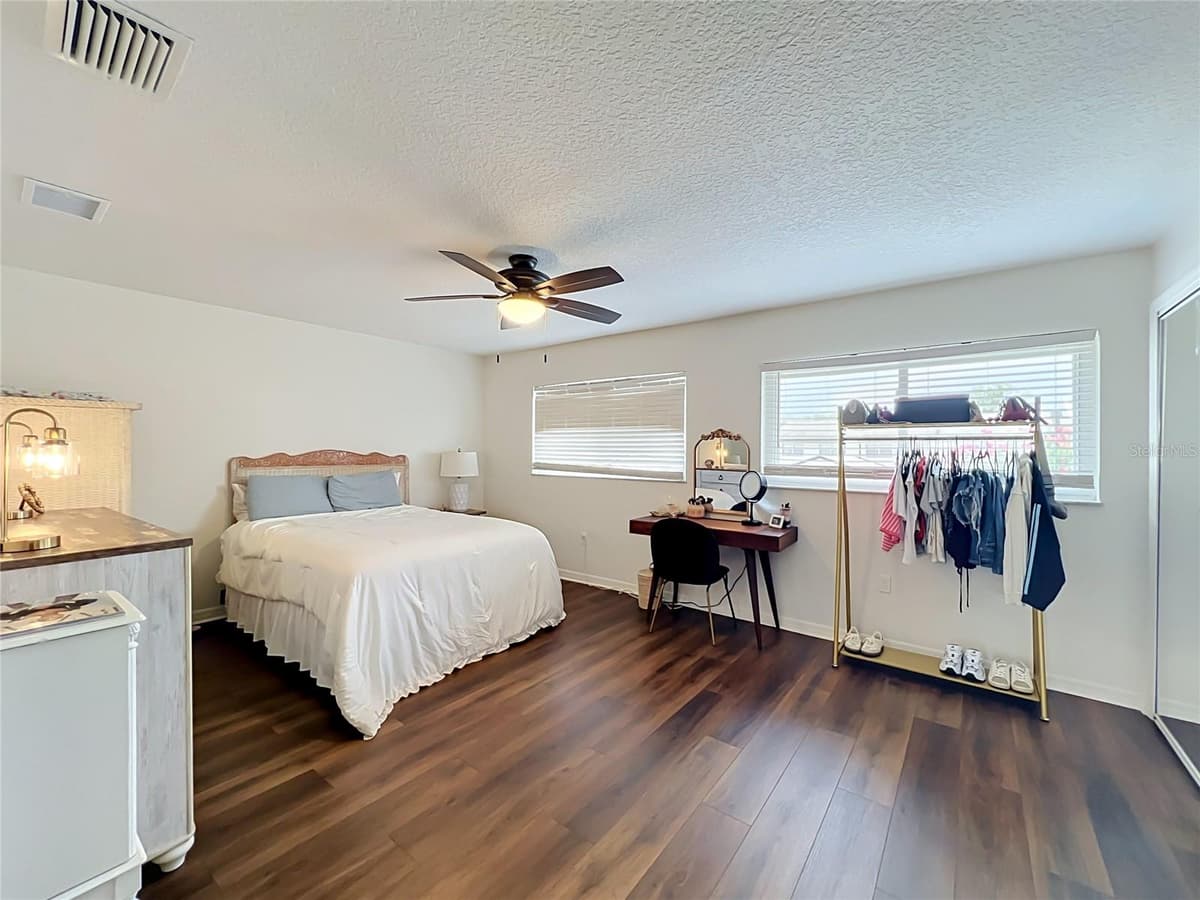 603 WAVERLY LANE — photo 34 of 71