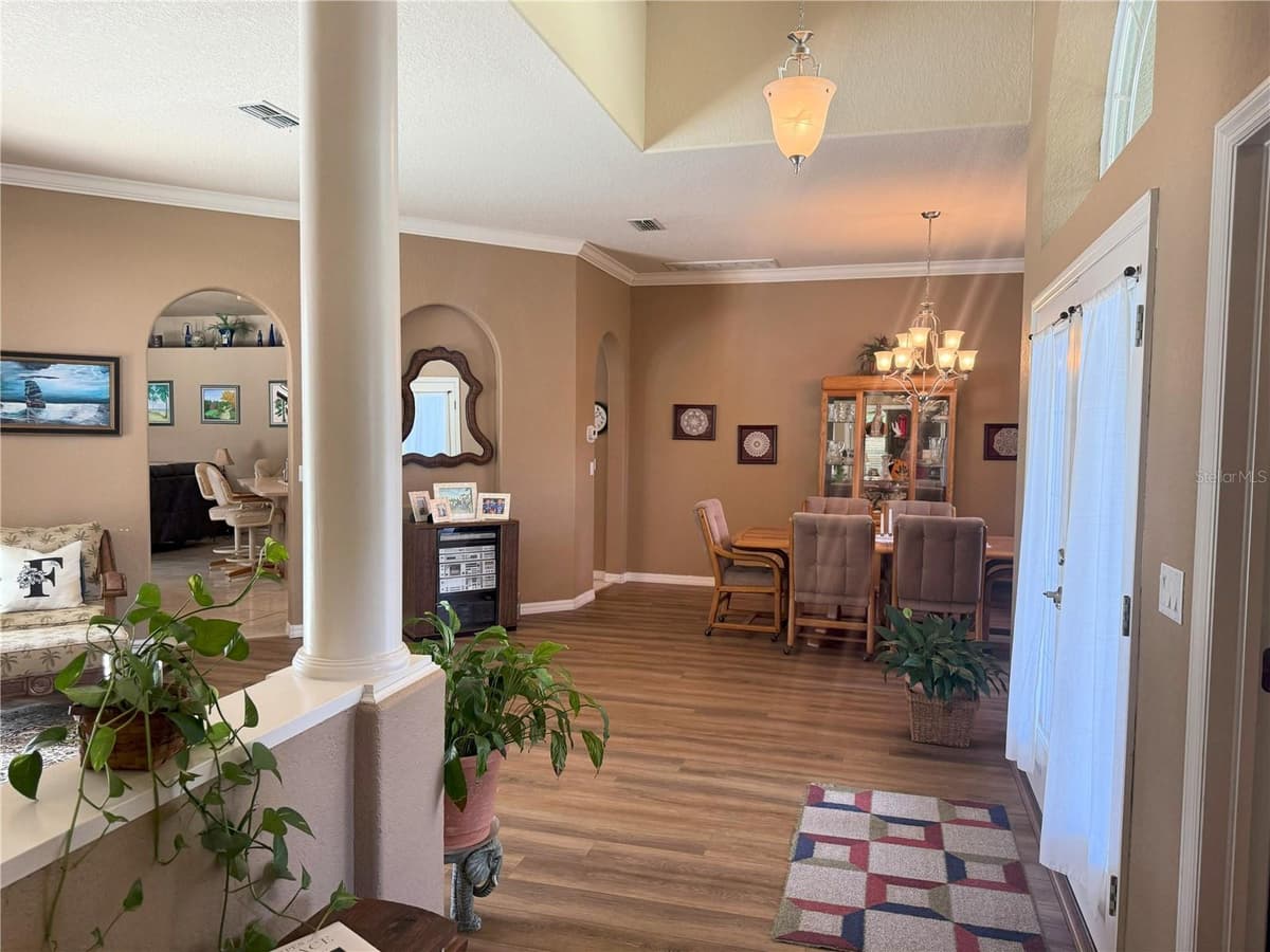 7552 RIVER COUNTRY DRIVE — photo 7 of 36