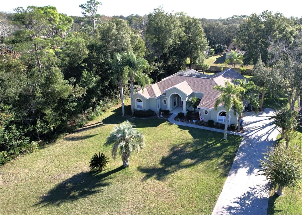 7552 RIVER COUNTRY DRIVE — photo 4 of 36