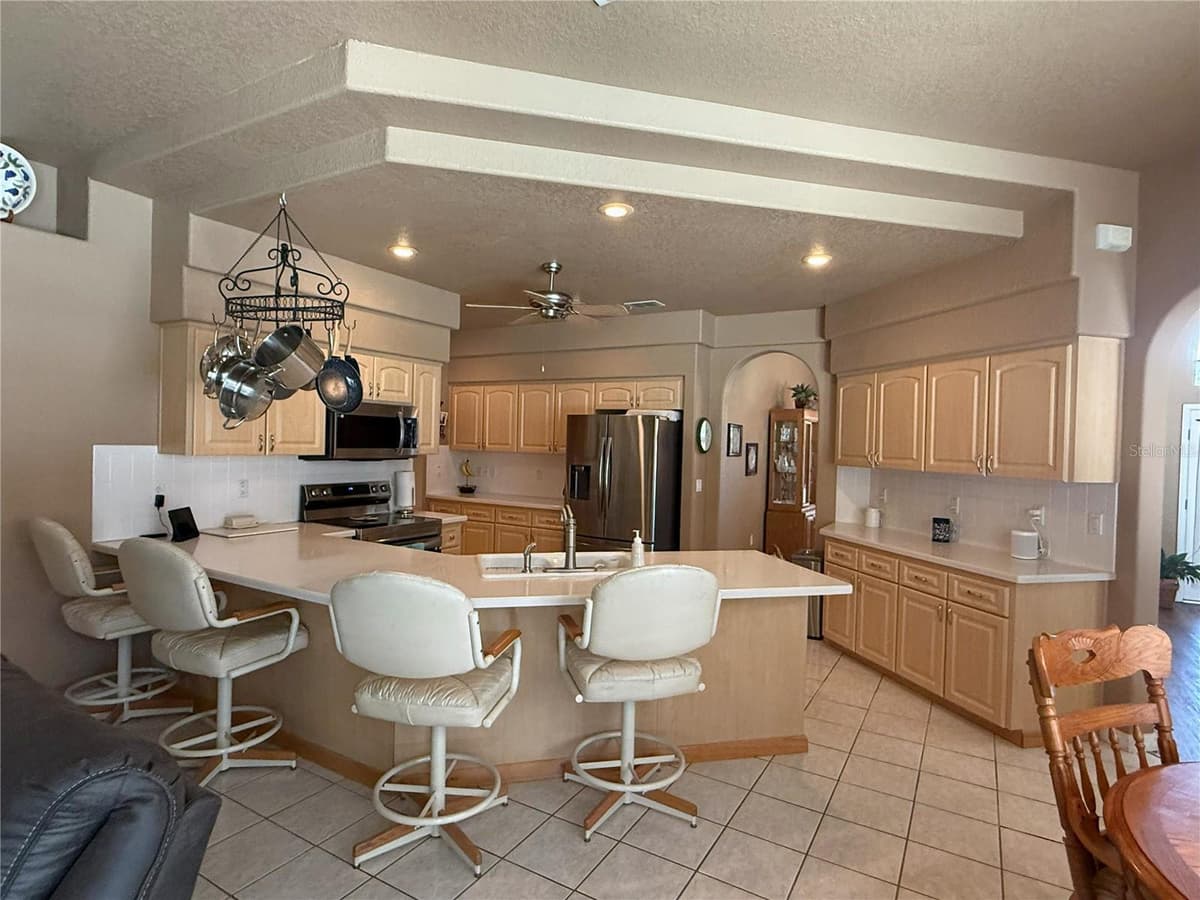 7552 RIVER COUNTRY DRIVE — photo 16 of 36