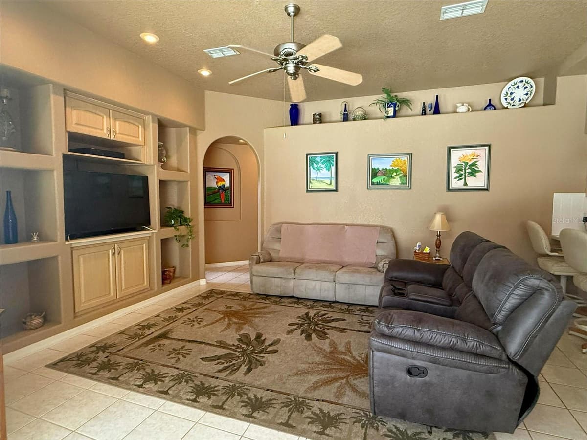 7552 RIVER COUNTRY DRIVE — photo 19 of 36
