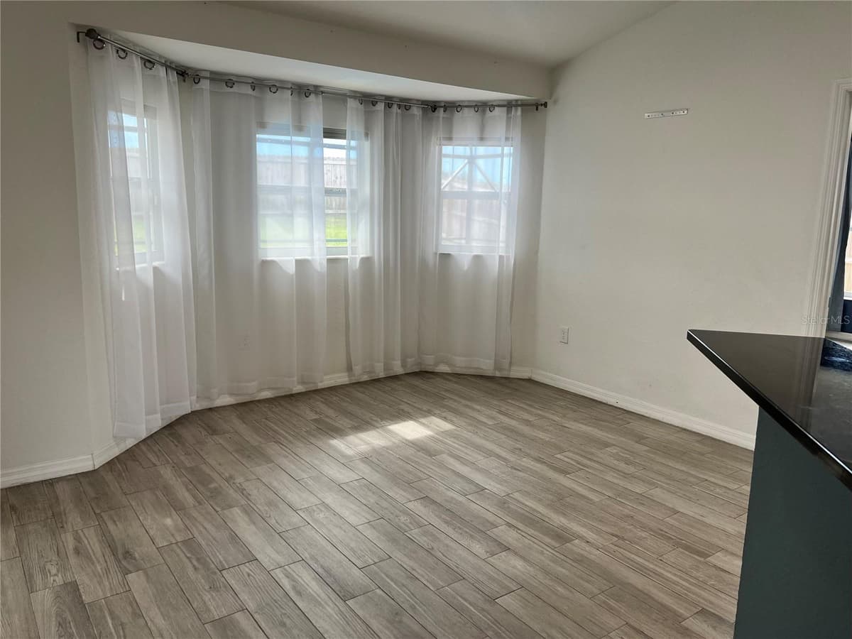 513 CENTRAL RIDGE LANE — photo 25 of 41