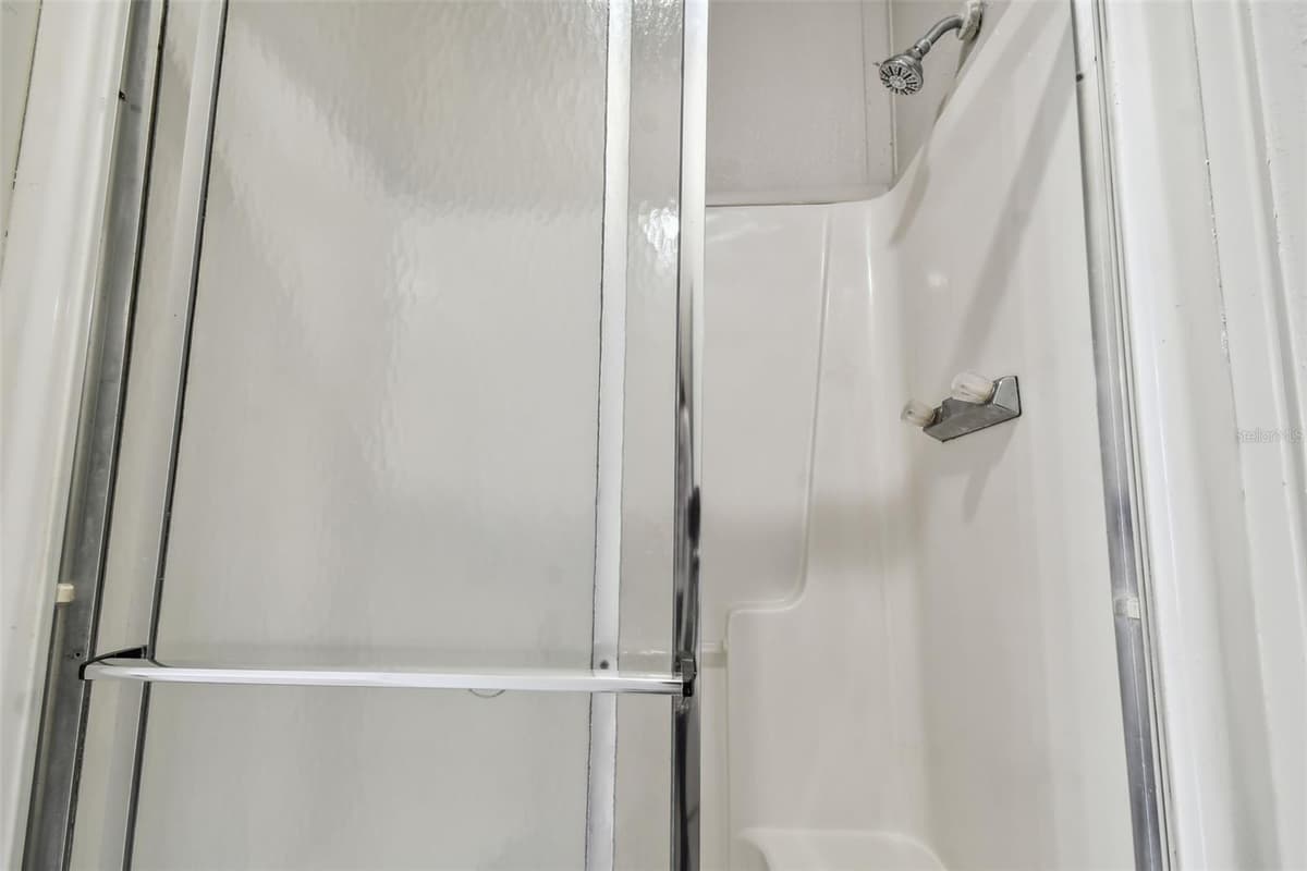 10607 BAY HILLS CIRCLE — photo 13 of 34