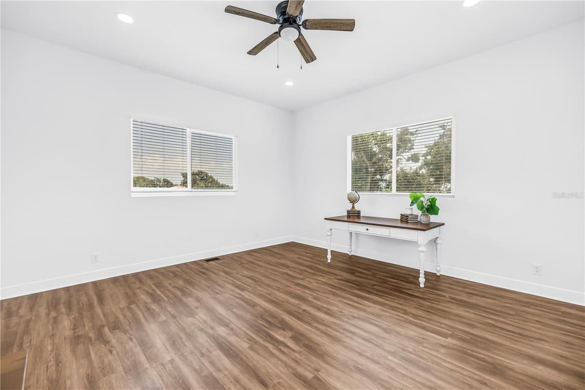 2280 PINELLAS POINT DRIVE — photo 70 of 97