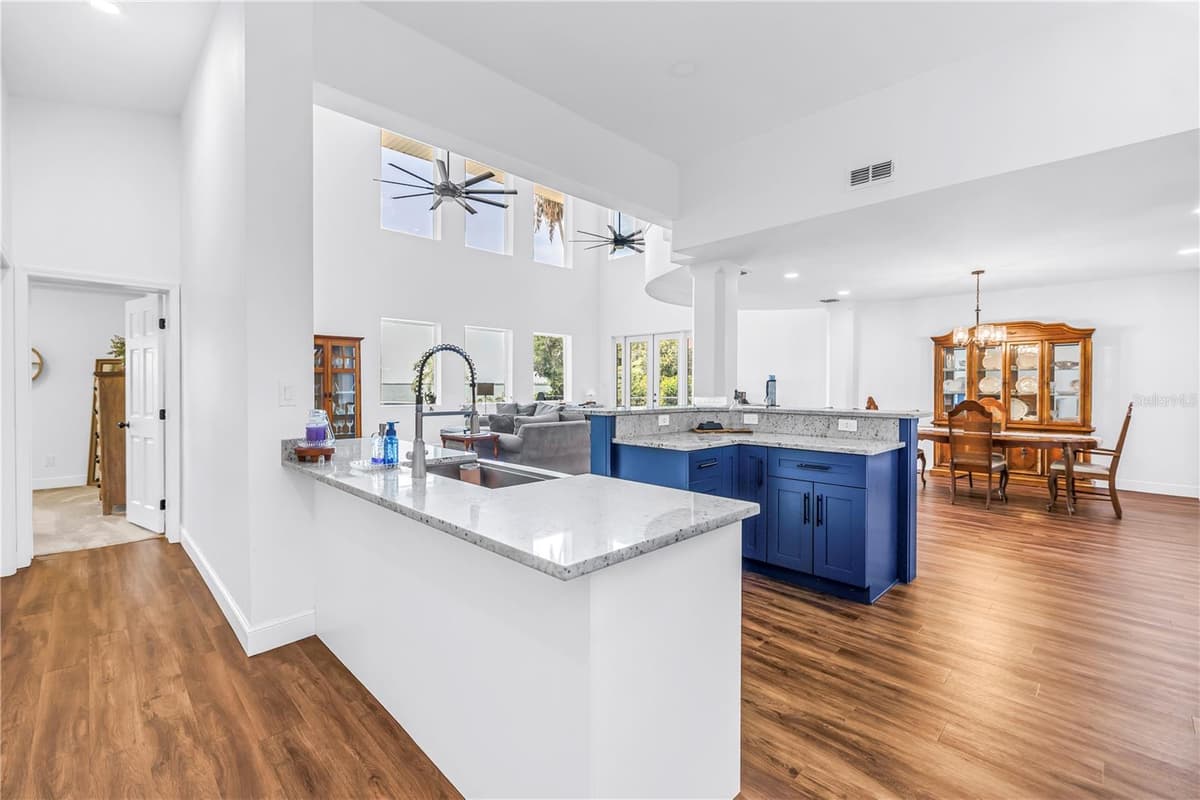 2280 PINELLAS POINT DRIVE — photo 23 of 97