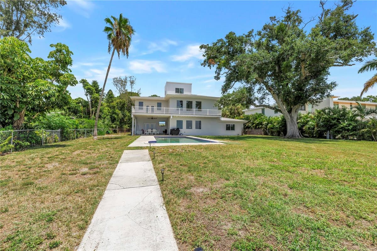 2280 PINELLAS POINT DRIVE — photo 87 of 97