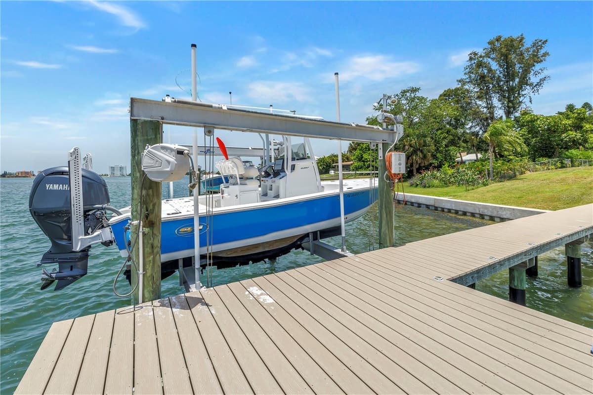 2280 PINELLAS POINT DRIVE — photo 86 of 97