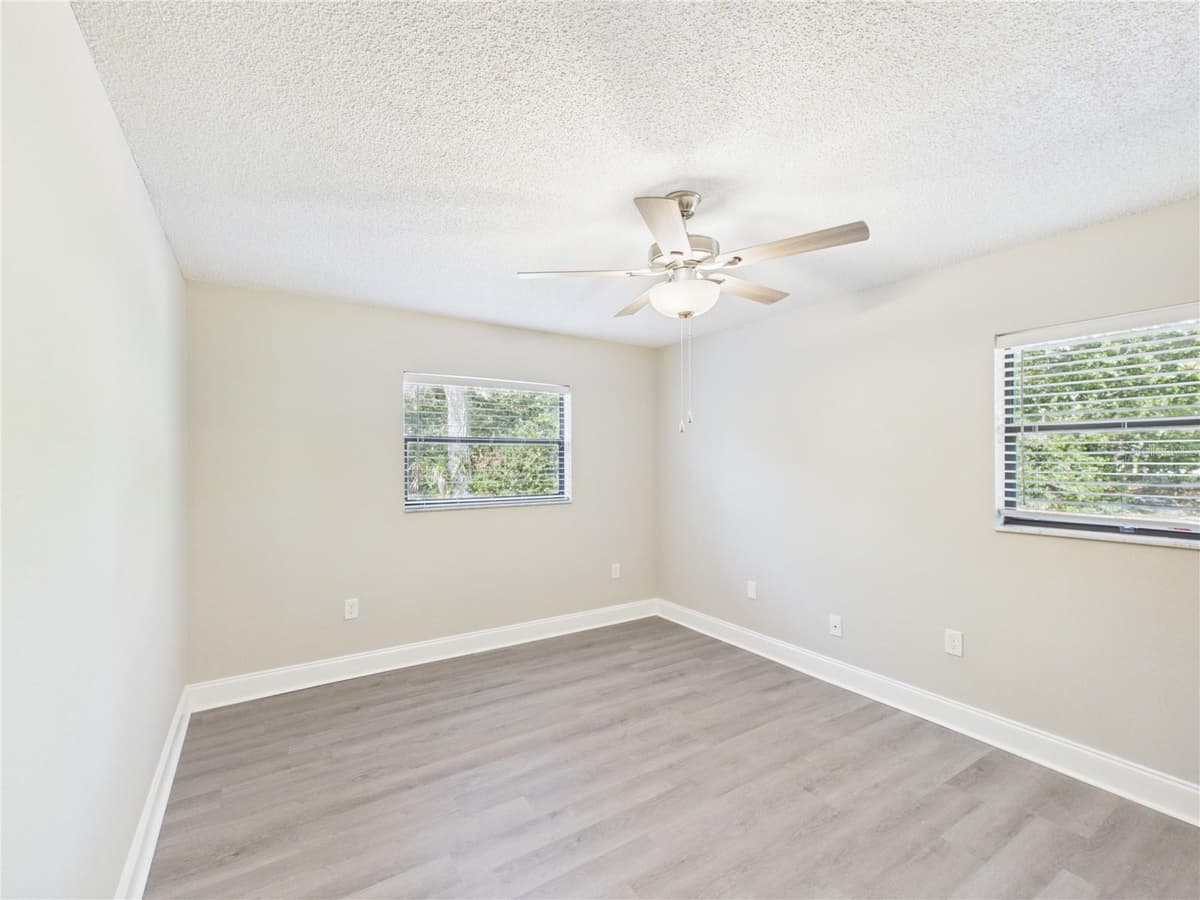 7256 ROYAL OAK DRIVE — photo 34 of 44