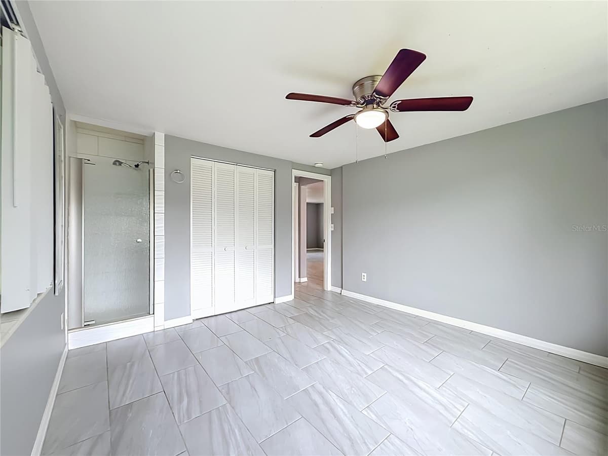 890 7TH AVENUE — photo 38 of 63