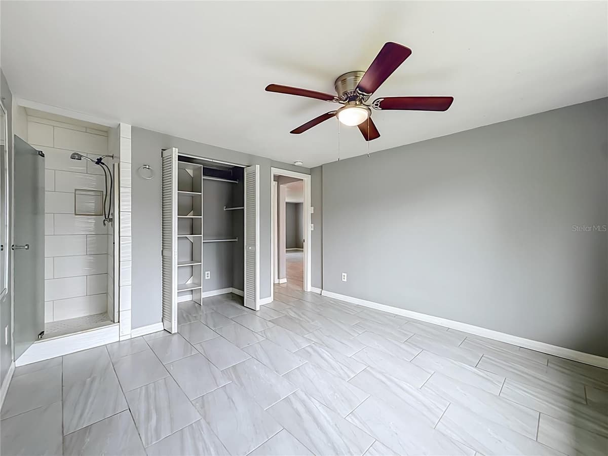 890 7TH AVENUE — photo 39 of 63
