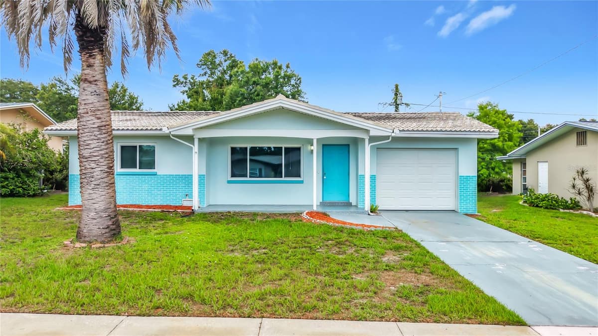 890 7TH AVENUE — photo 1 of 63