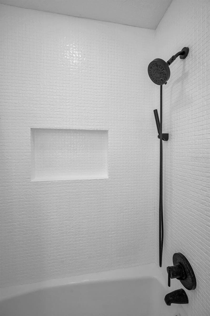 14516 BAY HILLS DRIVE — photo 46 of 84