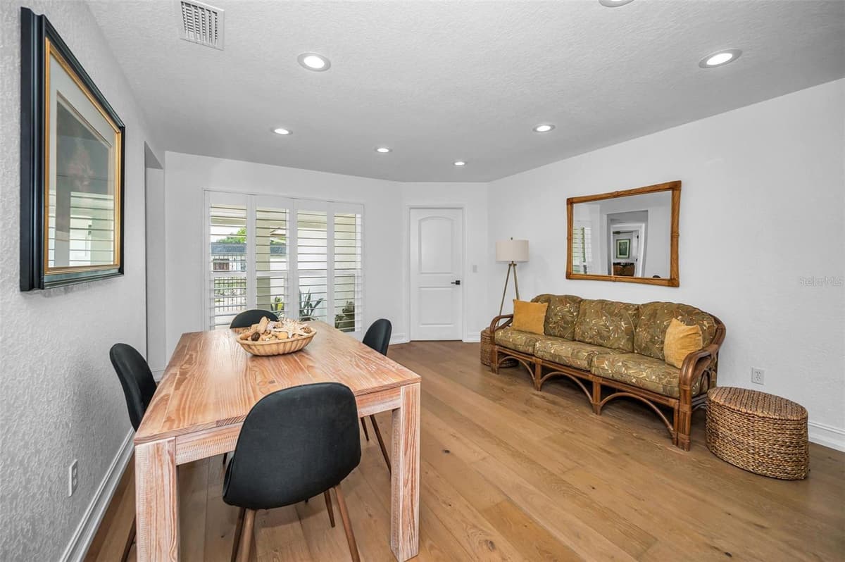 14516 BAY HILLS DRIVE — photo 29 of 84