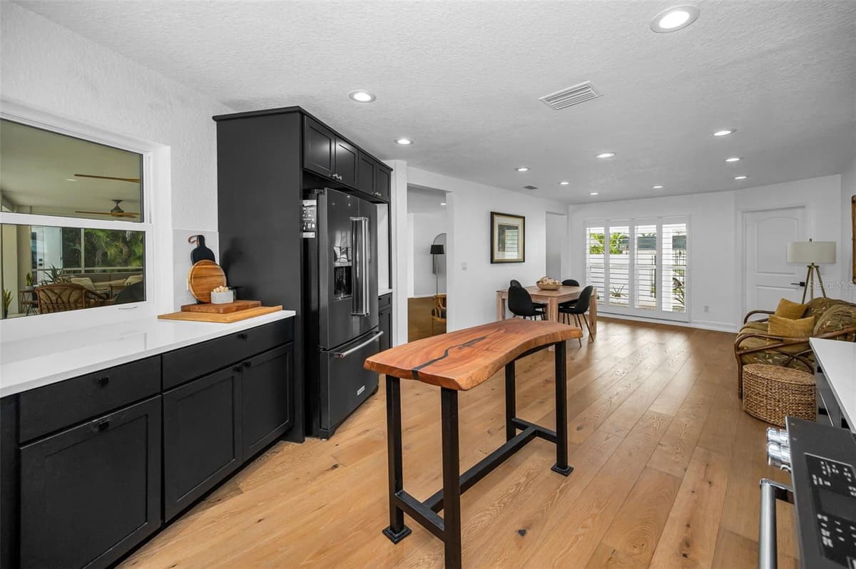 14516 BAY HILLS DRIVE — photo 35 of 84