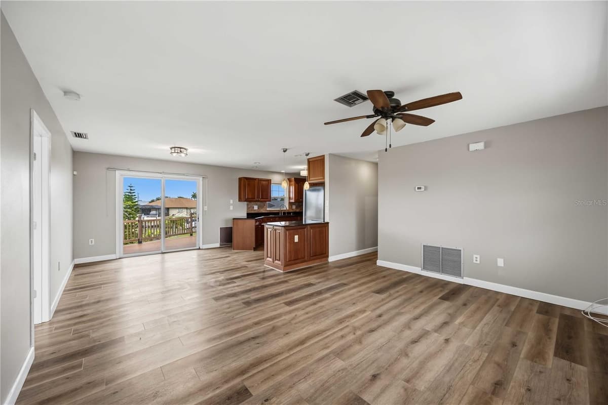 9494 ROSEBUD CIRCLE — photo 17 of 62