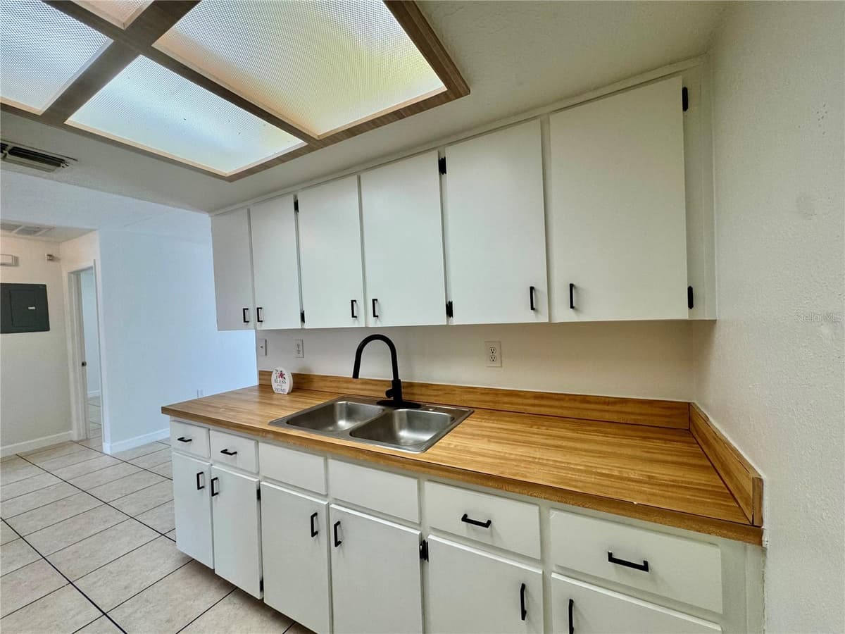 10440 CHALMER STREET — photo 14 of 25
