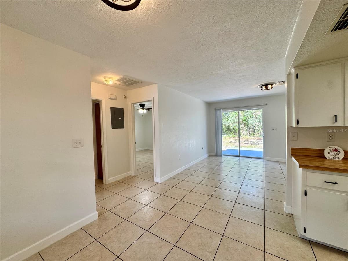 10440 CHALMER STREET — photo 10 of 25