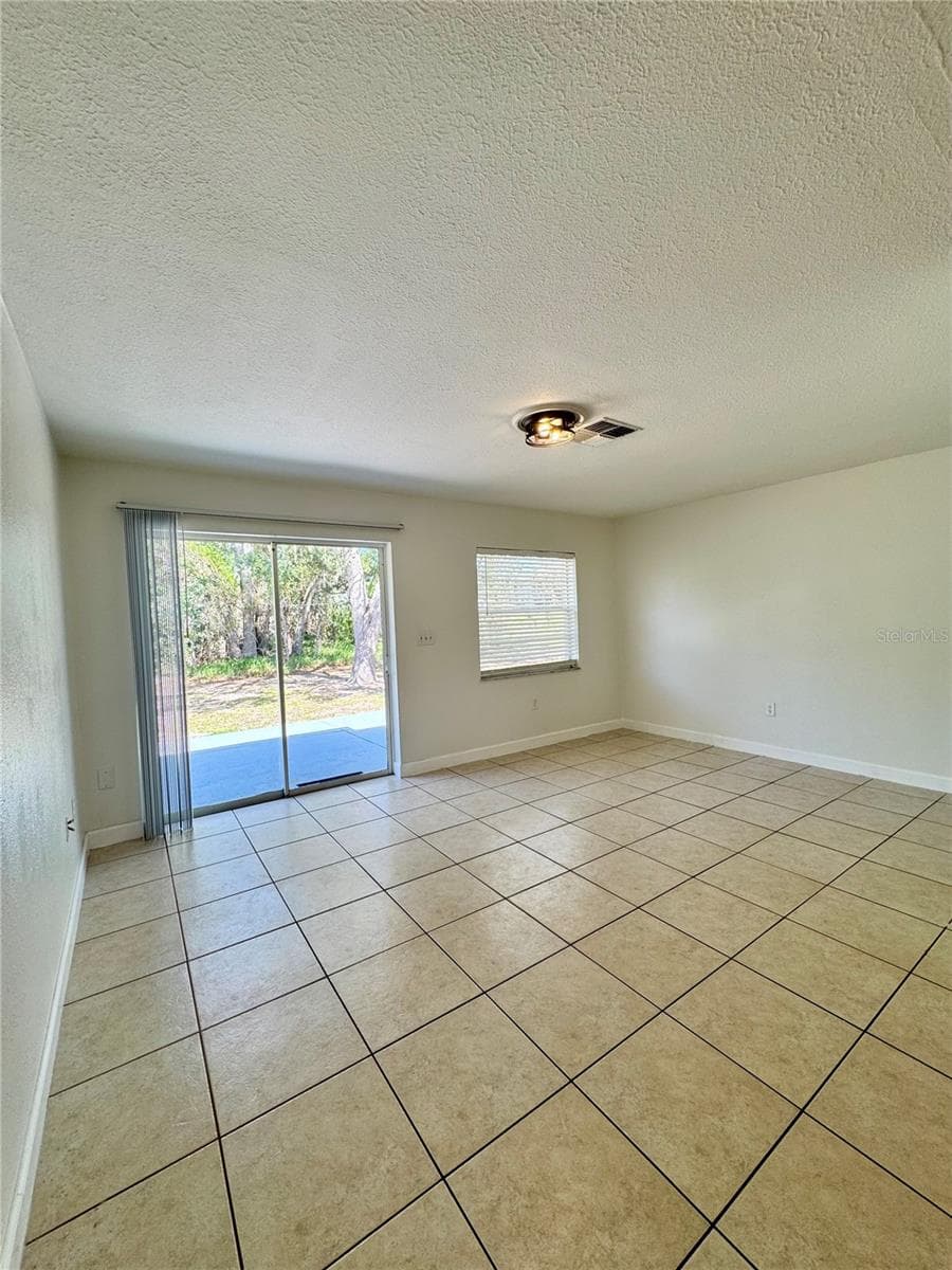 10440 CHALMER STREET — photo 12 of 25