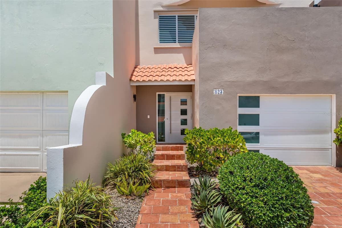 MONTECARLO ST. PALMAS DEL MAR — photo 4 of 44