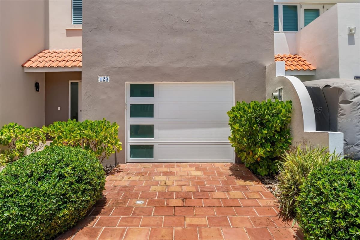 MONTECARLO ST. PALMAS DEL MAR — photo 5 of 44