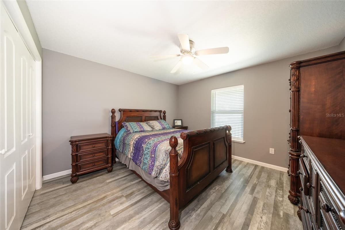 904 DAYTONA AVENUE — photo 13 of 56
