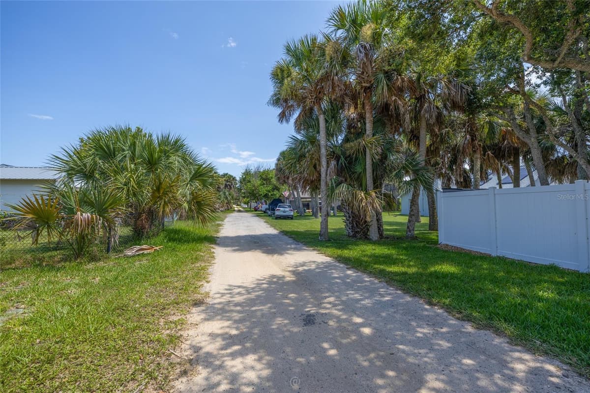 904 DAYTONA AVENUE — photo 50 of 56