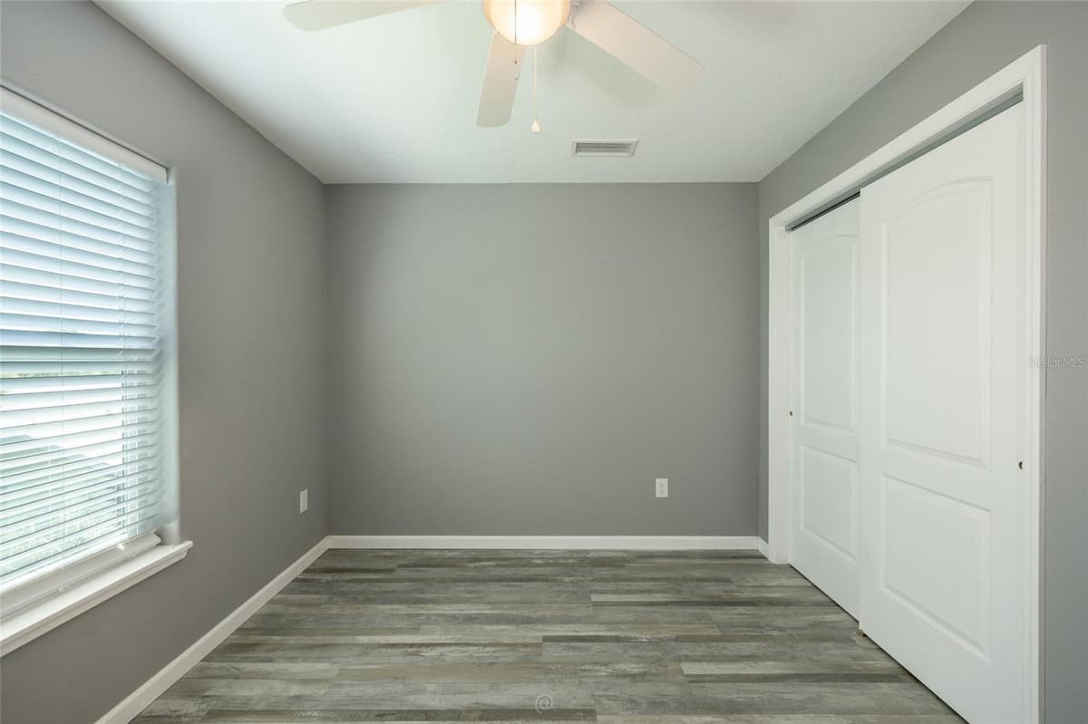 904 DAYTONA AVENUE — photo 16 of 56